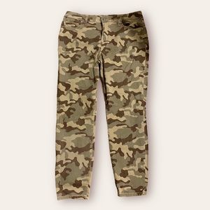 New Directions Camo Skinny Jeans